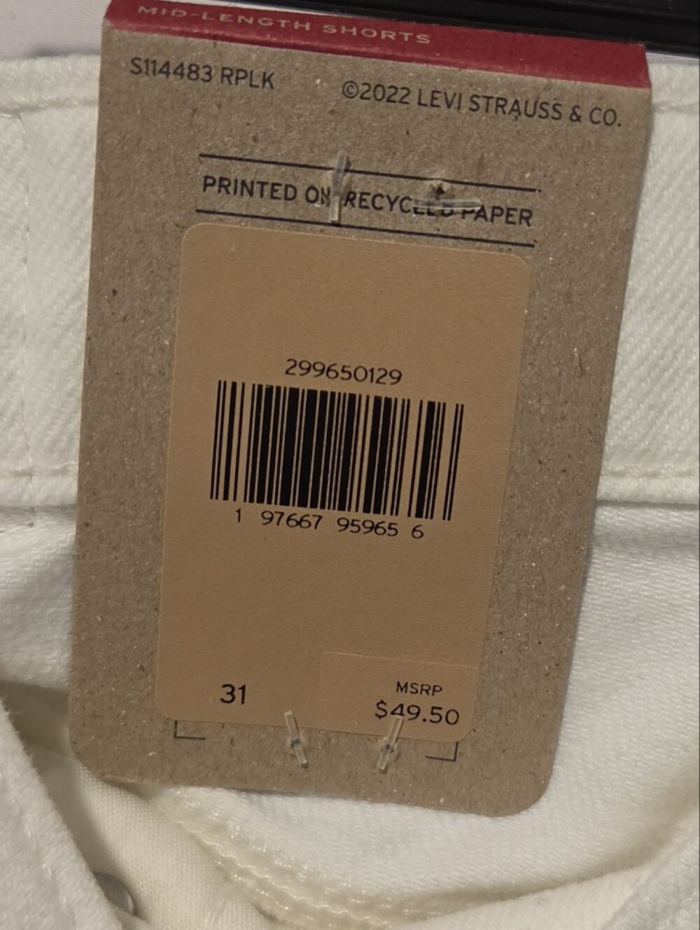 Levi's Mid Length Shorts - Picture 6 of 8